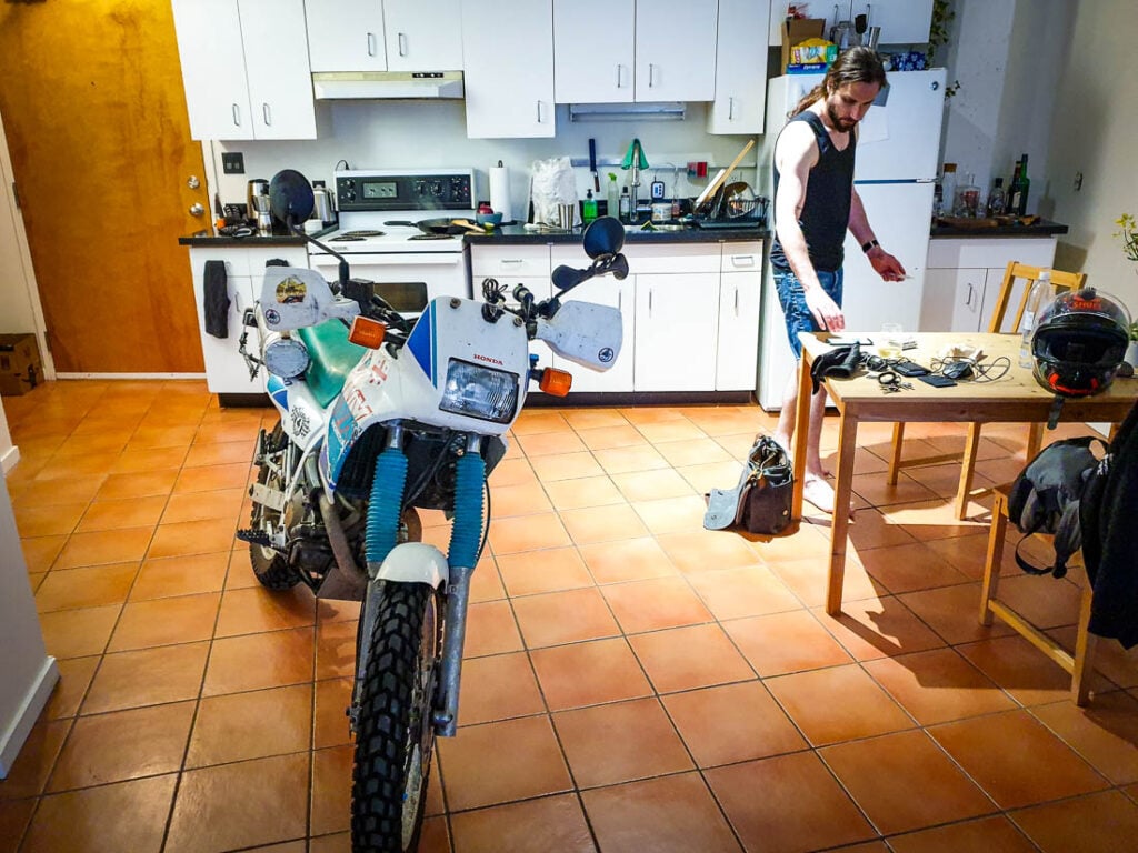Moto studio